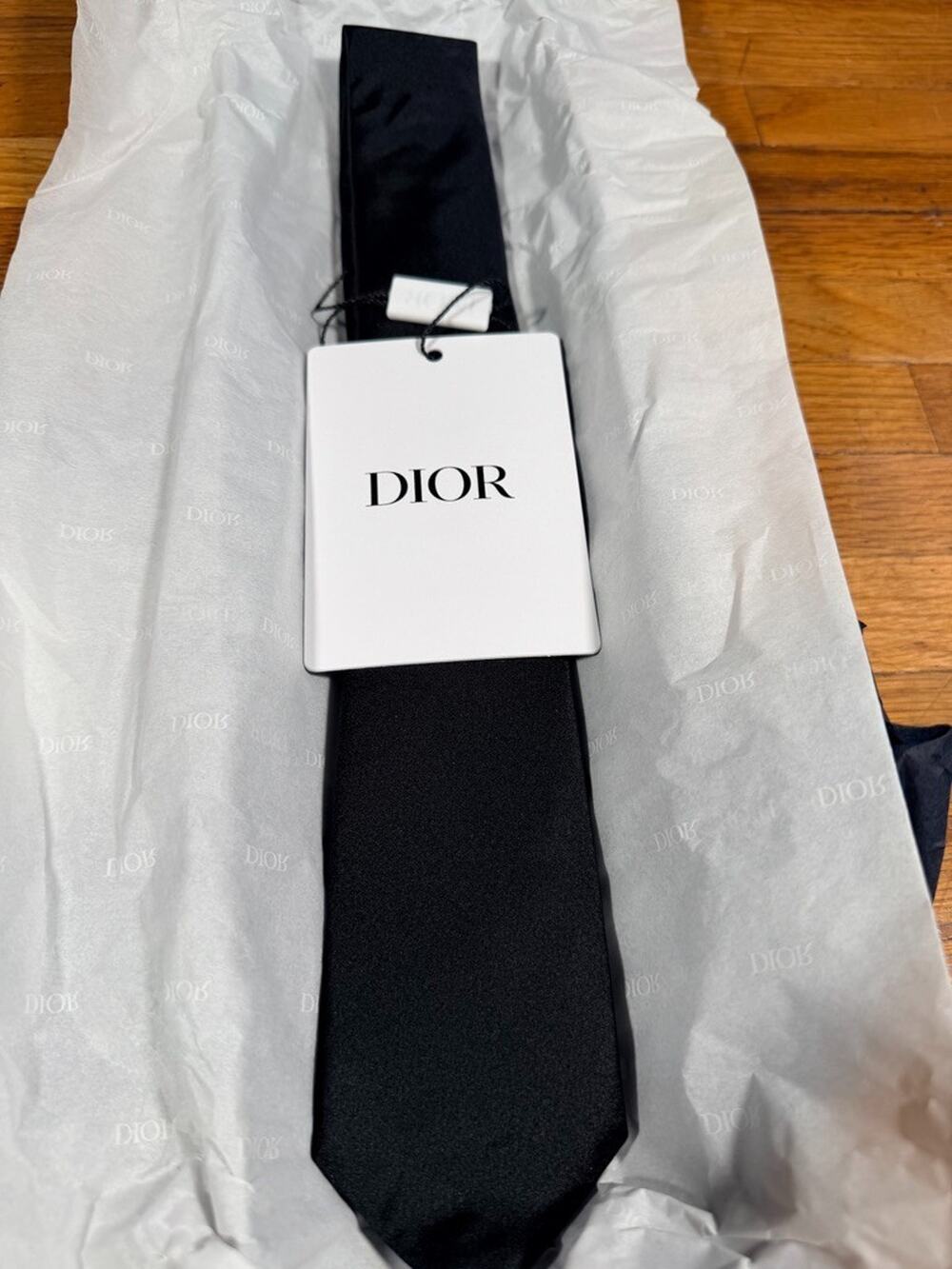 Dior Black 100% Silk Skinny Tie 6cm Necktie With Tags & Presentation Box